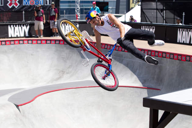 Dhers in action at Summer X Games 17 in Los Angeles in 2011, where he would take the gold medal in the BMX Freestyle Park event.